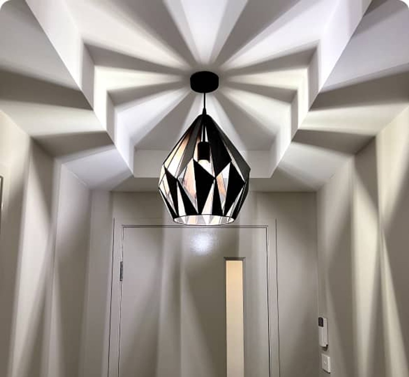 Modern living room with elegant lighting installation